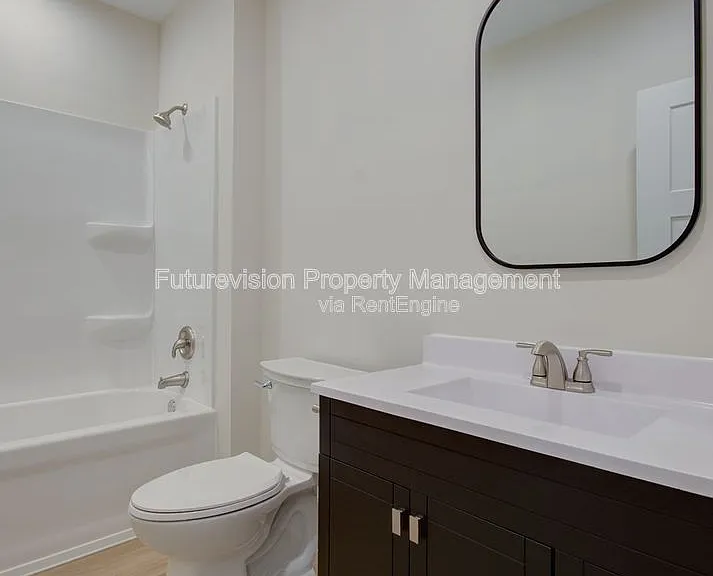 1302 S State St #1 — Photo 15