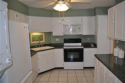 5th image of 111 Acacia Dr APT 112