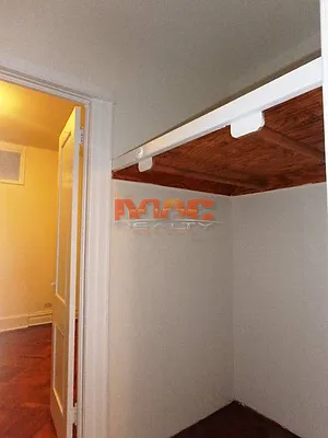 Rented by MAC Realty NY | media 8