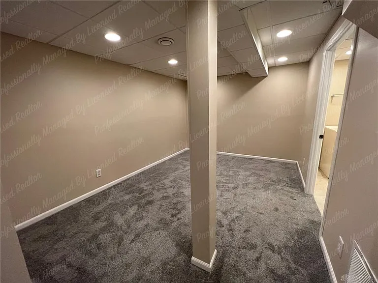 1131 Windsong Trl — Photo 23