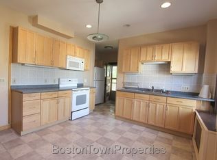 17 Doran Rd #2, Brookline, MA 02445