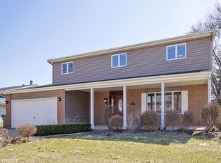1007 Ranchwood Dr, Shorewood, IL