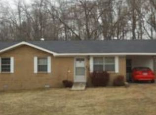 142 Rebecca Dr, Haleyville, AL 35565