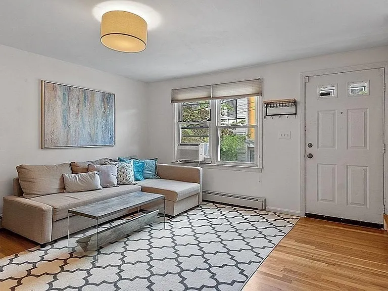 91 Winslow Ave — Photo 4