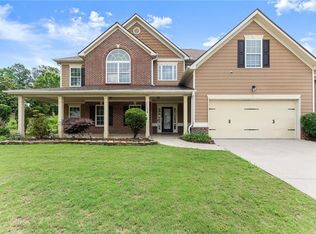 2868 Rolling Downs Way, Loganville, GA 30052