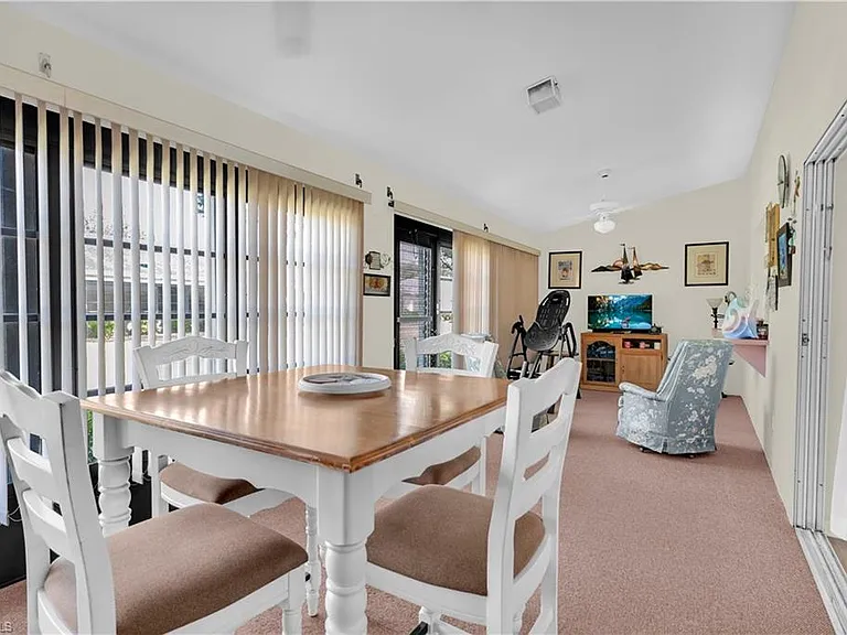 1251 Broadwater Dr — Photo 16