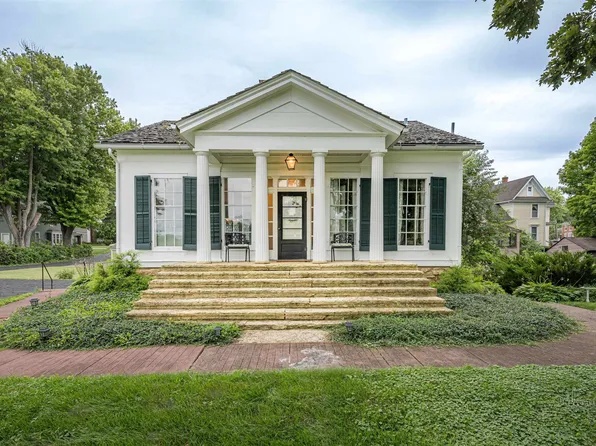 511 Park Ave, Galena, IL 61036