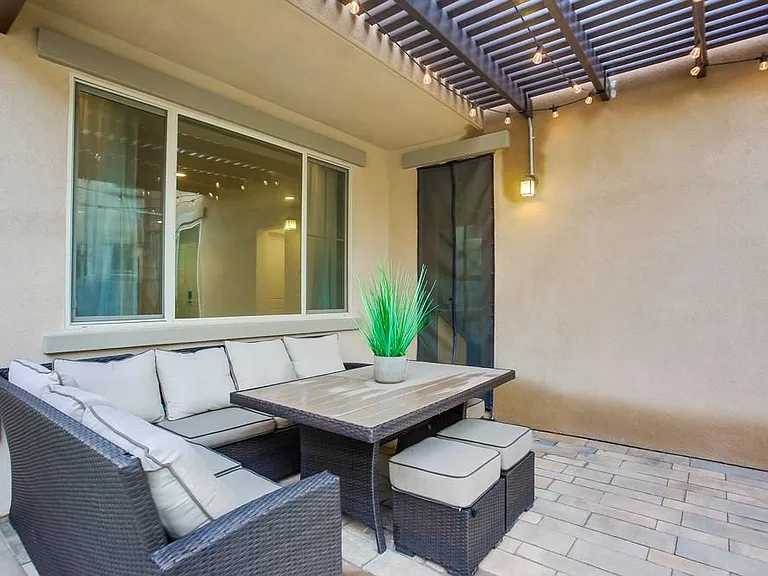 693 Gemstone Dr — Photo 45