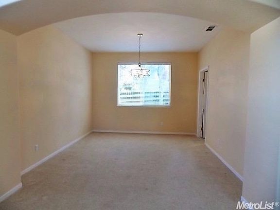 5th image of 2773 Dorset Ln