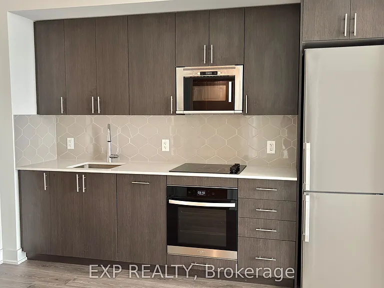 2545 Simcoe St N #921 — Photo 3