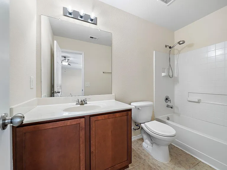 1418 S Maple Dr — Photo 12