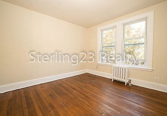 3rd image of 21-25 24th St #2B