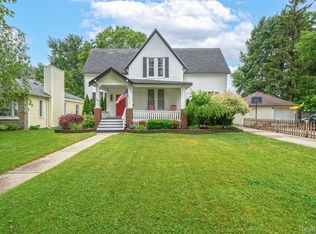1769 Saint Clair River Dr, Algonac, MI