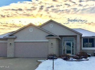 1009 Double Eagle Ave SE, Rochester, MN 55904