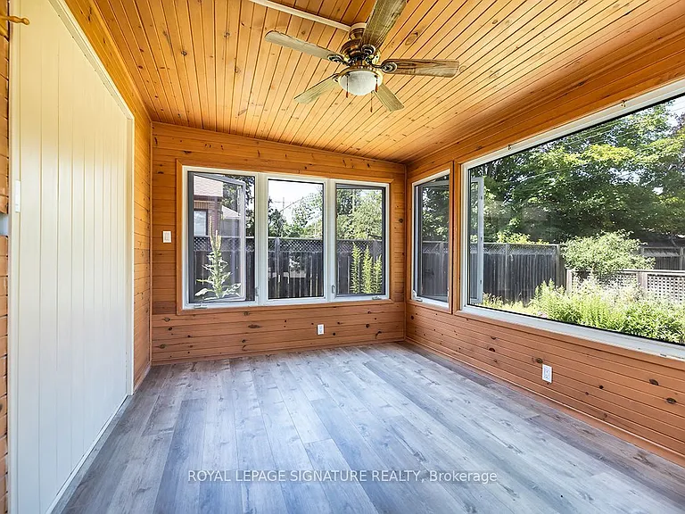812 Schneider Pl — Photo 17