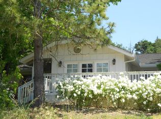 15410 Pozzan Rd, Healdsburg, CA 95448