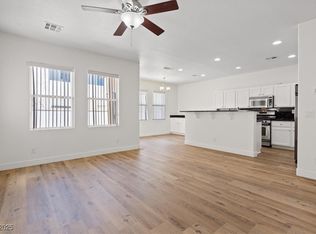 4966 Crimson Mare Rd, Las Vegas, NV 89139