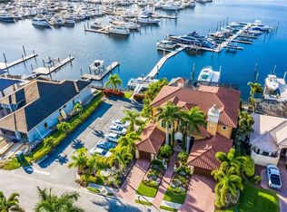 810 Riviera Dunes Way, Palmetto, FL 34221