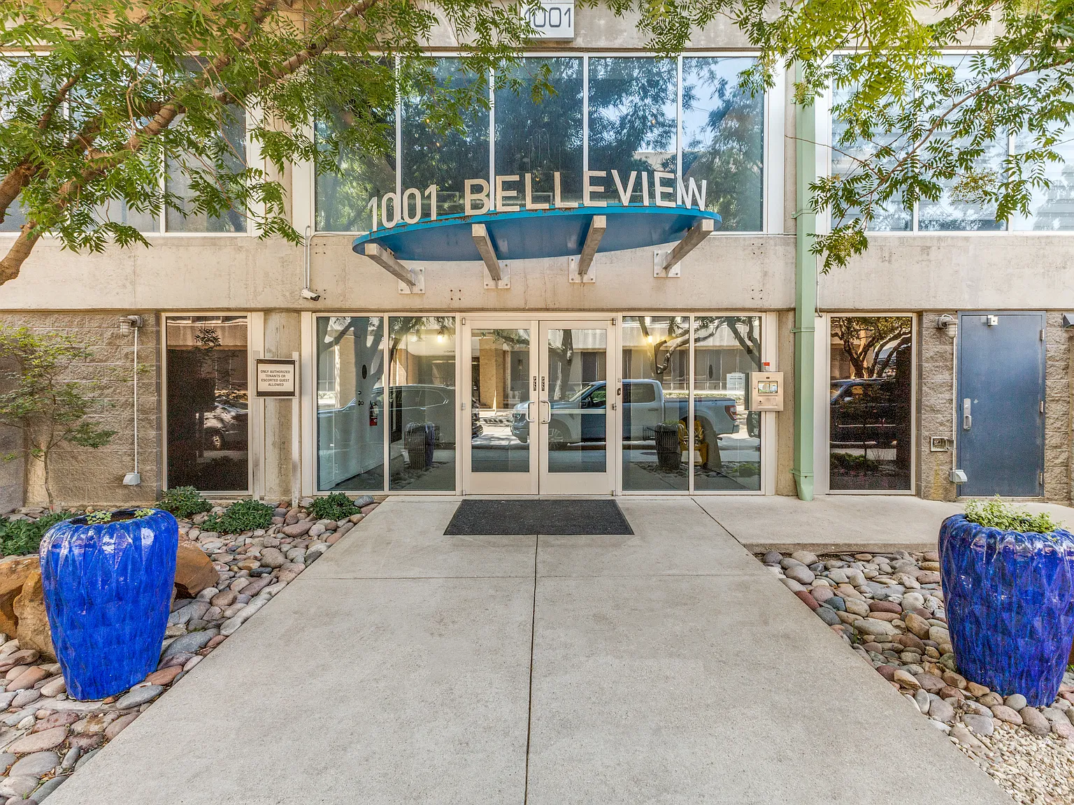 2 bed, $2,700 — Photo 3