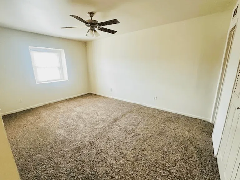 Lake Forest Apartment Homes — Photo 53