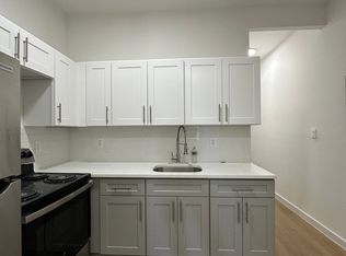 4533 3rd Ave #4R, Bronx, NY 10458