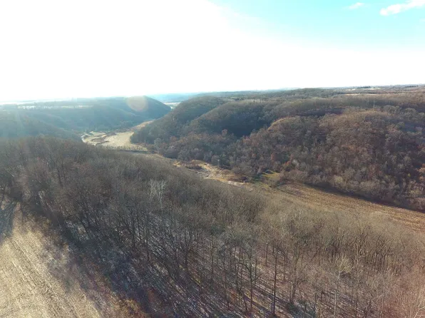 46113 Sand Creek Rd, Gays Mills, WI 54631