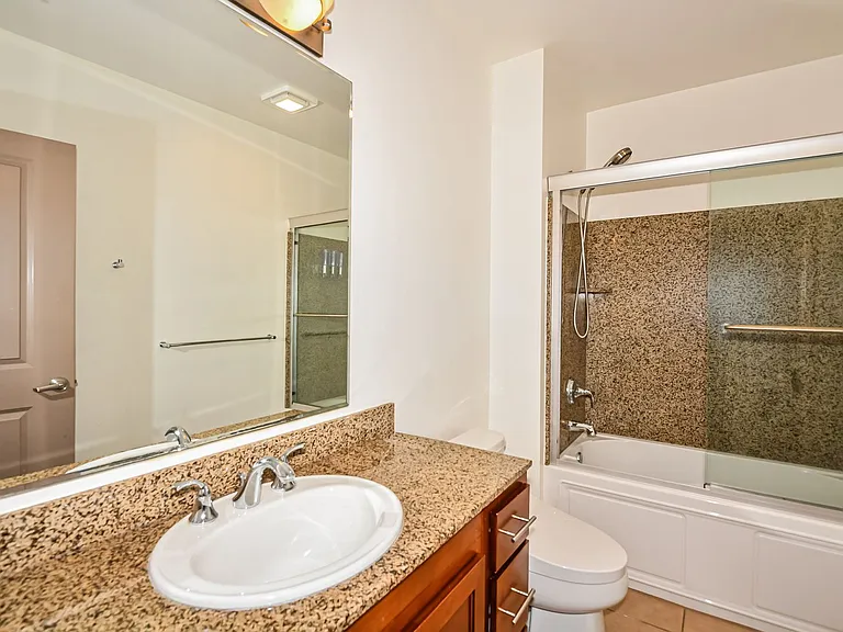 375 Kirkland Ave #209 — Photo 11