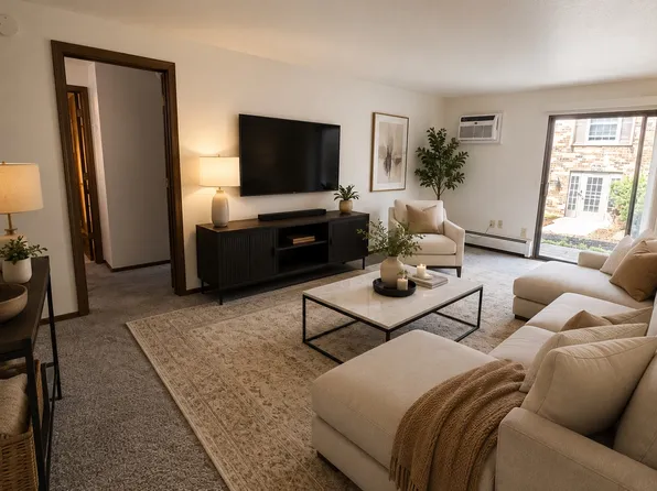 1015 11th Ave S APT 1, Hopkins, MN 55343