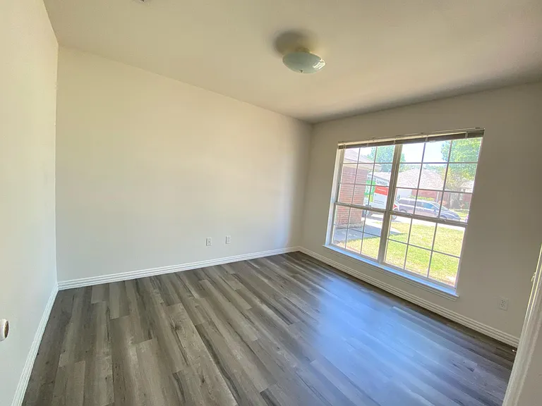 1212 Oak Valley — Photo 30
