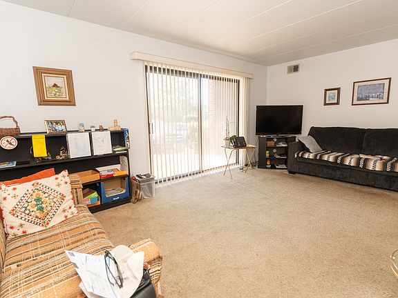 3rd image of 9200 140th St #1SW
