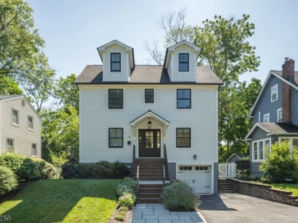 18 University Ave, Chatham Boro, NJ 07928