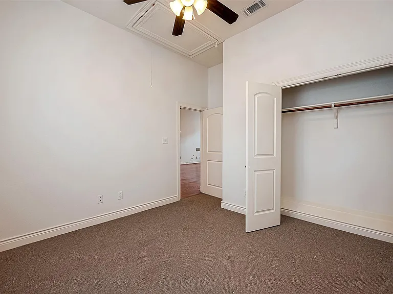 5608 Kansas St #B — Photo 19