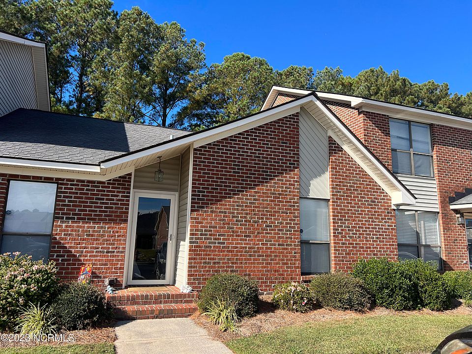 1st image of 39 Upton Drive
