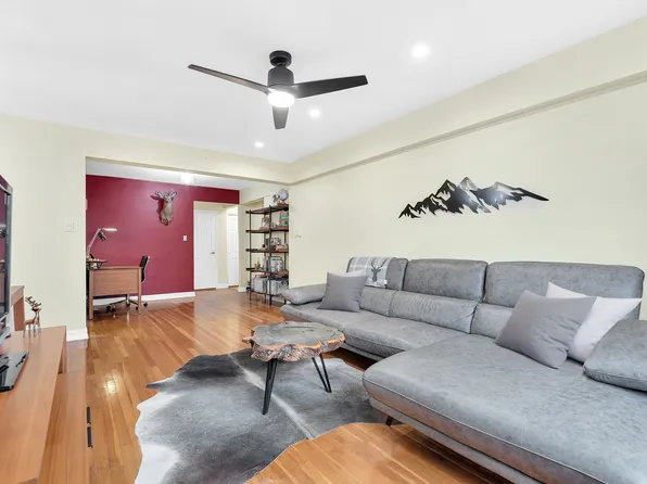 1811 Ocean Parkway image 1 of 14