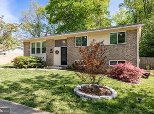 6811 Barnack Dr, Springfield, VA 22152