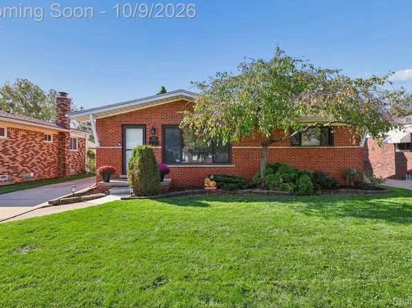 8167 August Ave, Westland, MI 48185
