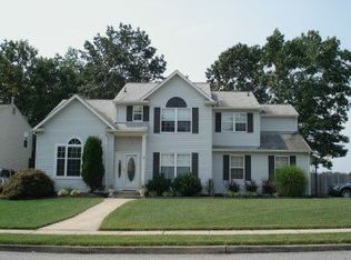 2 Dayton Ct, Sicklerville, NJ 08081