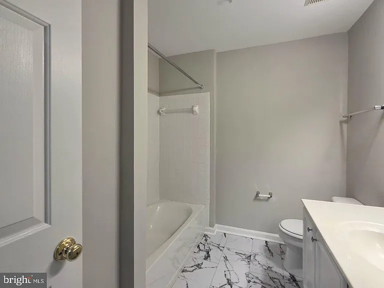 4613 Ripley Manor Ter — Photo 24