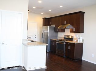 10253 Jasmine Ct, Stanton, CA 90680