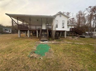 16721 Carthage Bluff Rd, Springfield, LA 70462