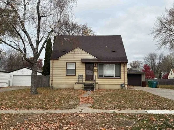 32314 Florence St, Garden City, MI 48135