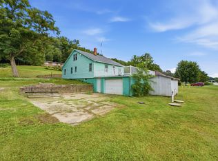 2133 Adams St, Muscatine, IA 52761