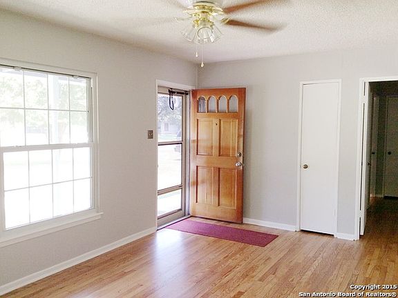 3rd image of 1014 Weizmann St