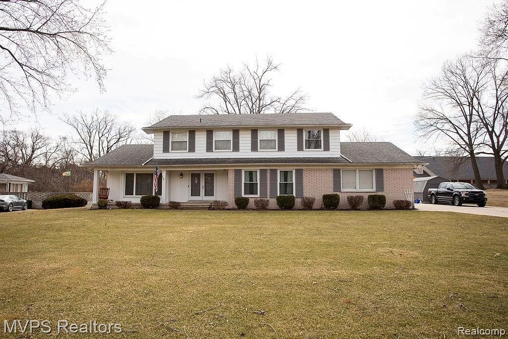 15614 Millar Rd, Clinton Township, MI 48036 Zillow