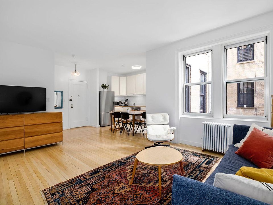 1st image of 128 Willow St APT 2C