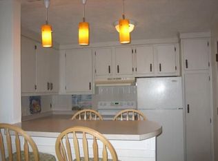 366 Elliot St APT 5, Newton, MA 02464