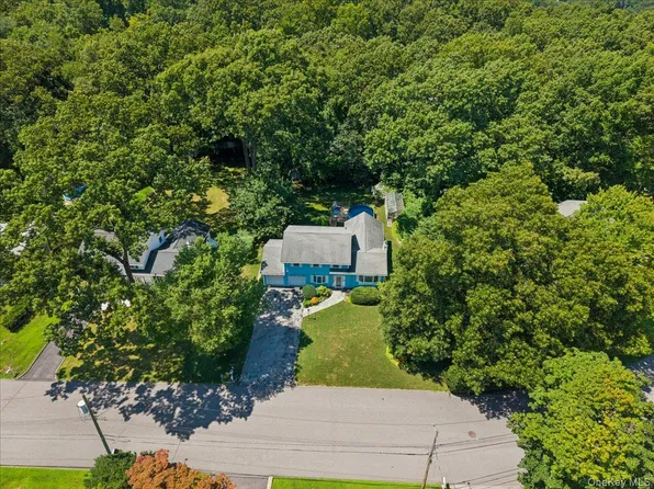 28 Winthrop Drive, Cortlandt Manor, NY 10567