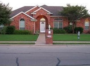 304 N Cedar Ridge Cir, Robinson, TX 76706