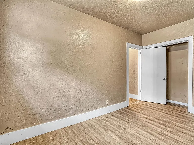 1508 N Crain St — Photo 24
