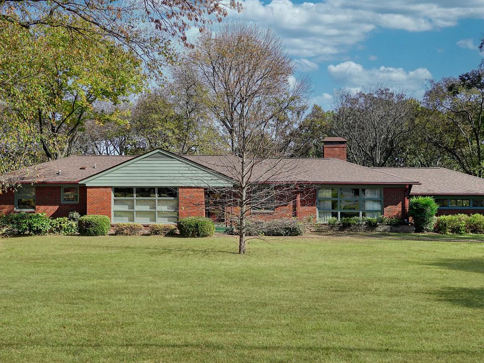 1st image of 4702 Lovewood Dr